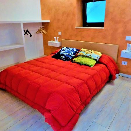 Regina Viarum Apartment, Historic City Centre Μπρίντιζι Εξωτερικό φωτογραφία