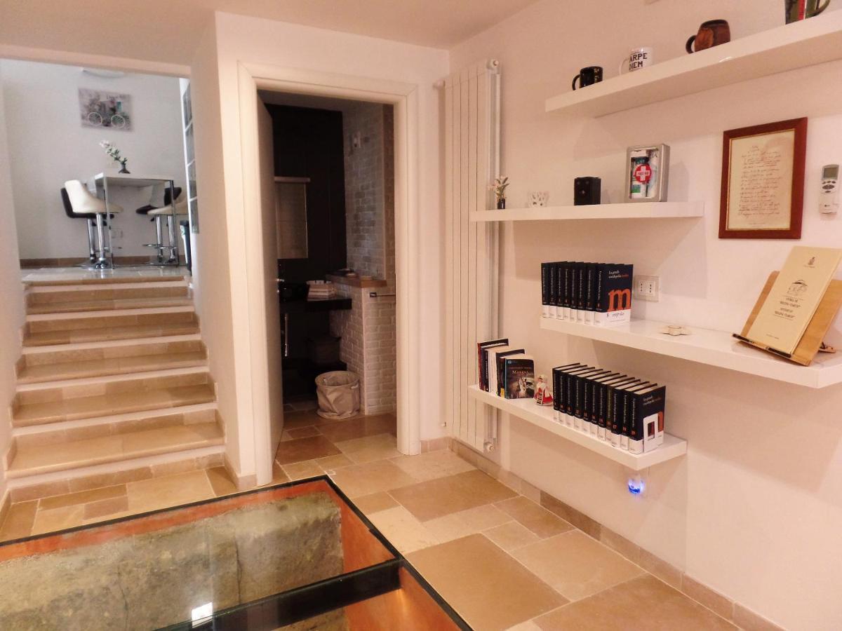 Regina Viarum Apartment, Historic City Centre Μπρίντιζι Εξωτερικό φωτογραφία