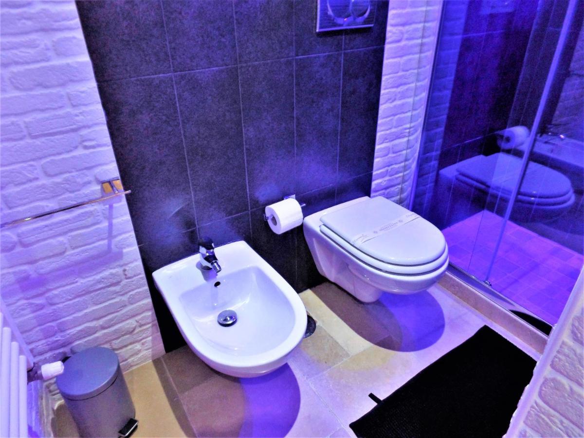 Regina Viarum Apartment, Historic City Centre Μπρίντιζι Εξωτερικό φωτογραφία